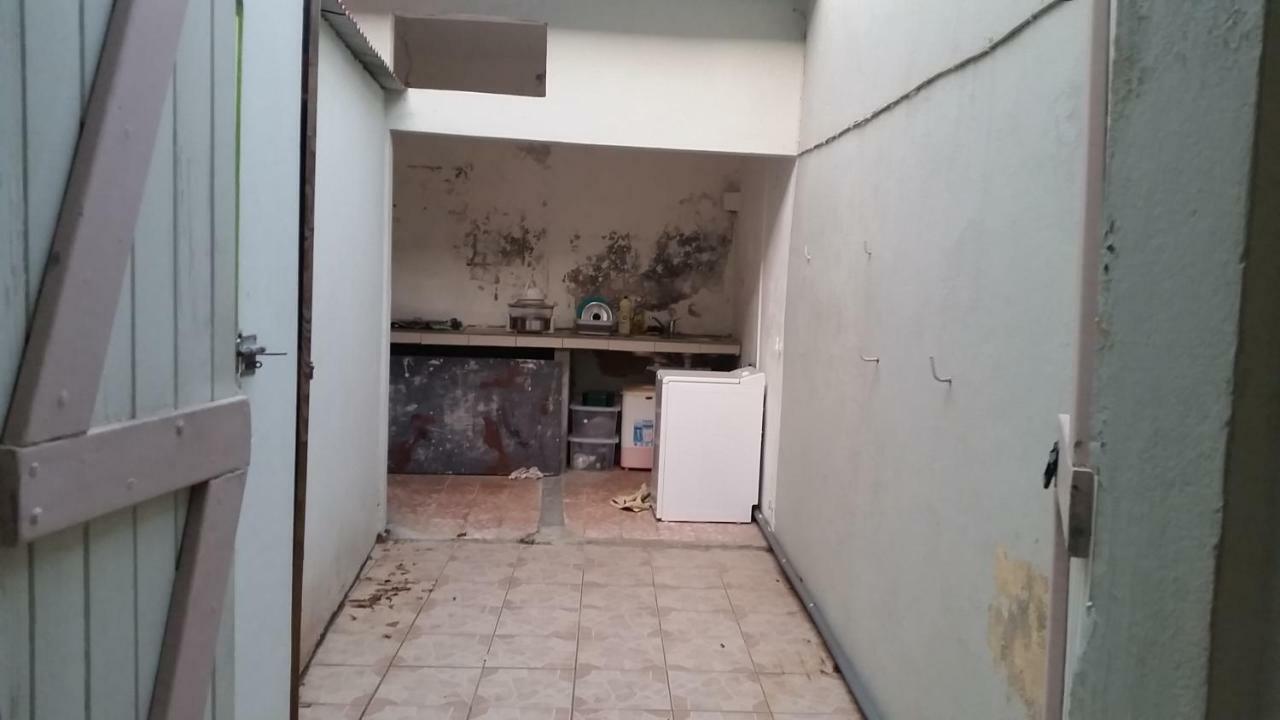 Chambre D'Hote A Saint-Pierre מראה חיצוני תמונה